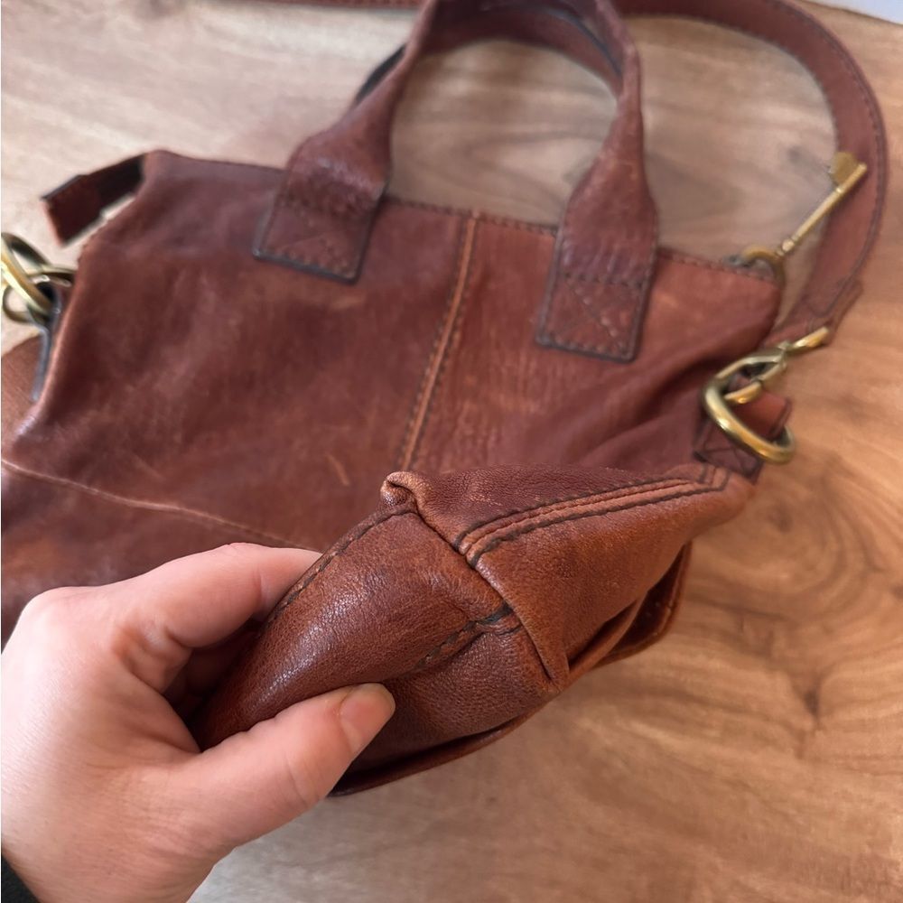 FOSSIL Handbag Shoulder Bag Brown Leather Vintage Minimalist Zip Close Neutral - Picture 5 of 10